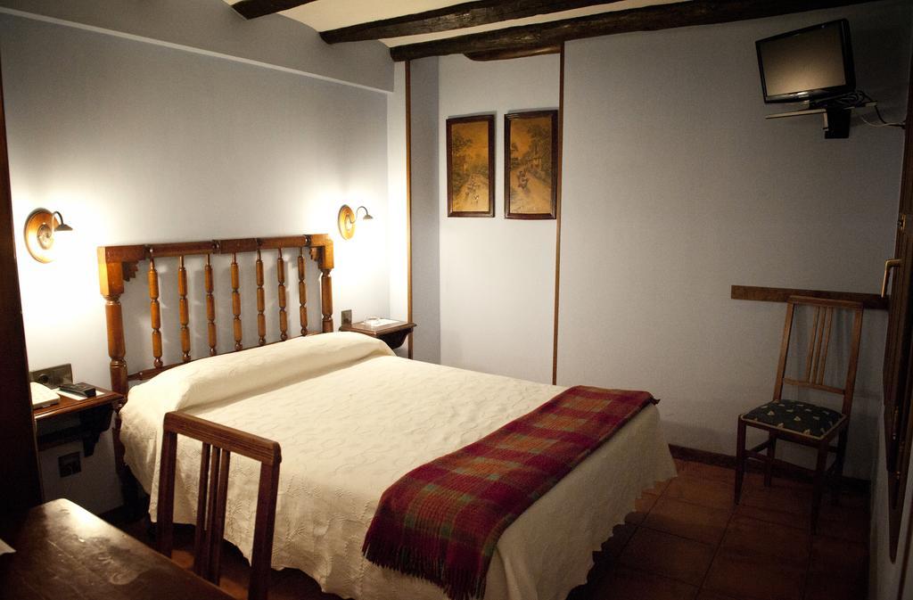 Hostal Santa Agueda Tarazona Oda fotoğraf