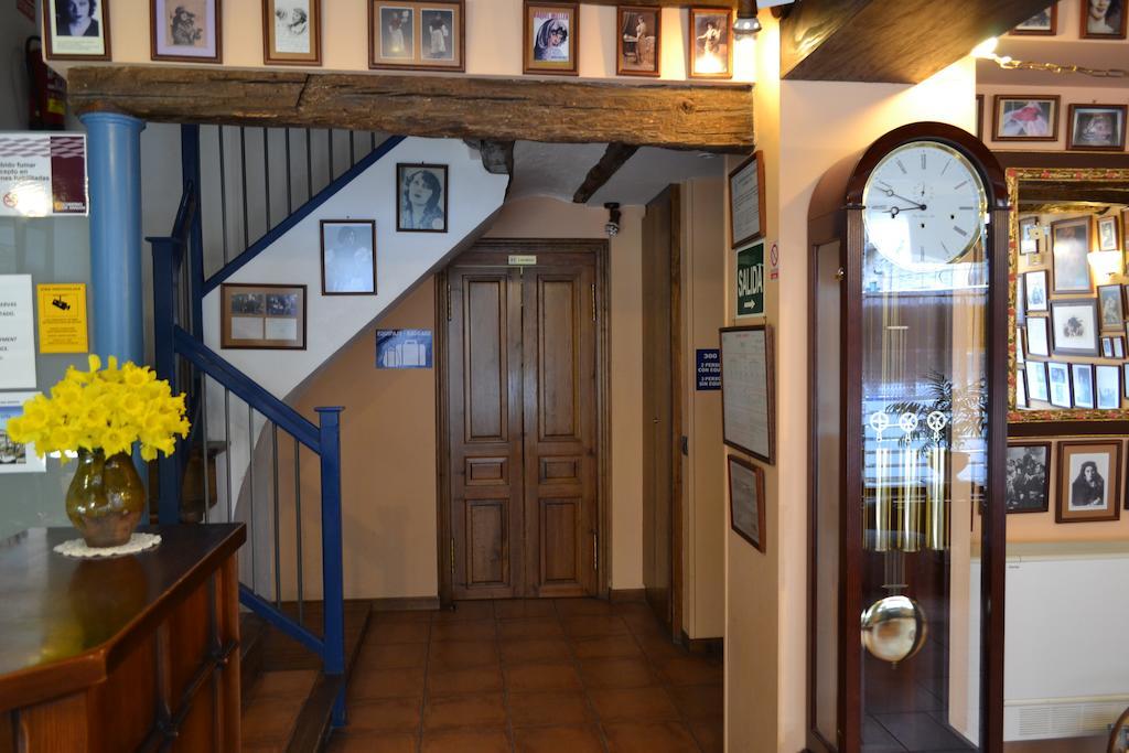 Hostal Santa Agueda Tarazona Dış mekan fotoğraf