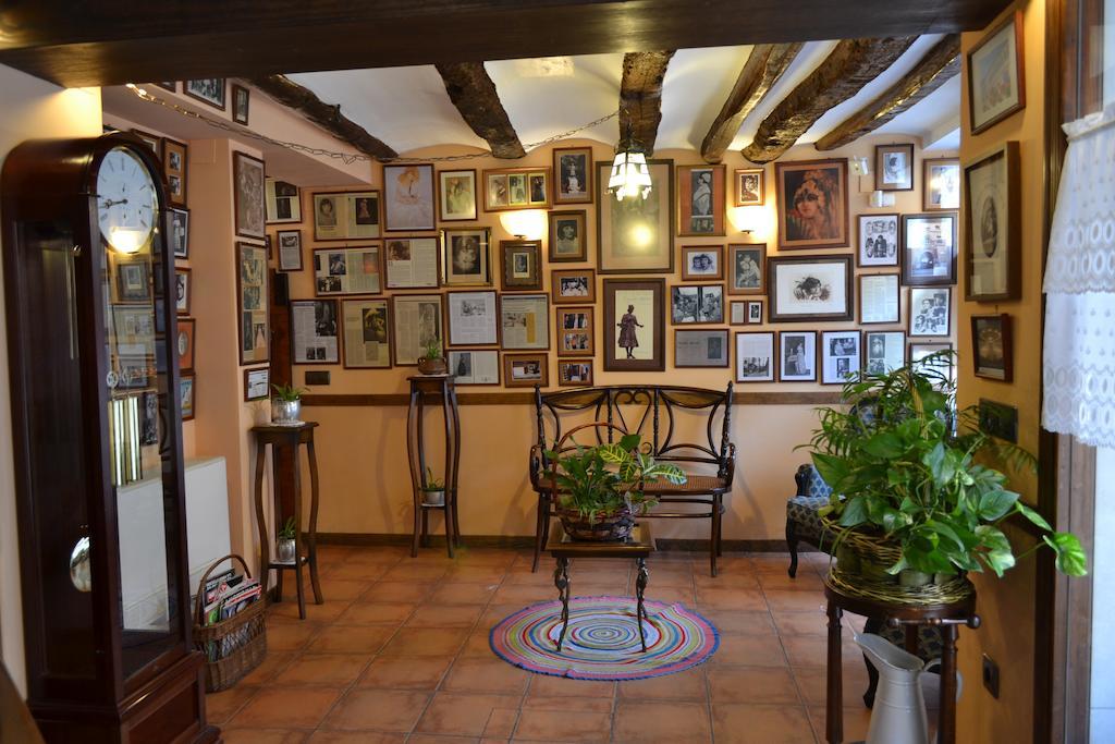 Hostal Santa Agueda Tarazona Dış mekan fotoğraf